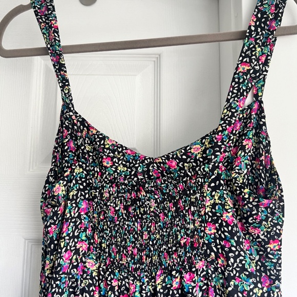 Zara summer dress - Picture 2 of 7